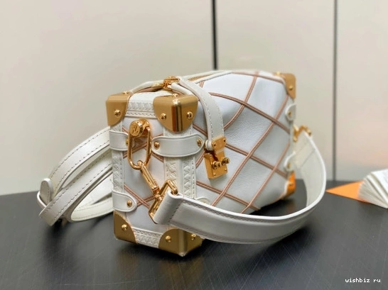 WIS PM-18*12.5*8CM Side Trunk VUITTON LOUIS 0822